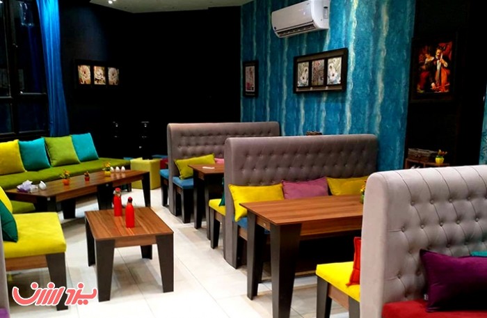 رزرو تولد و دورهمی با سرویس دهی و تزئین در سالن اختصاصی عمارت مزه در یزد ارزان