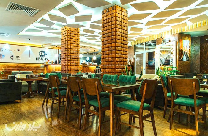 بوفه سلف سرویس صبحانه ای لذیذ در کافه رستوران ریواس یزد در یزد ارزان